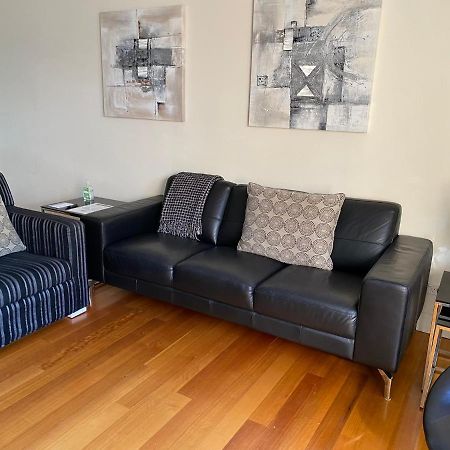 Parklane Apartments Fremantle Buitenkant foto