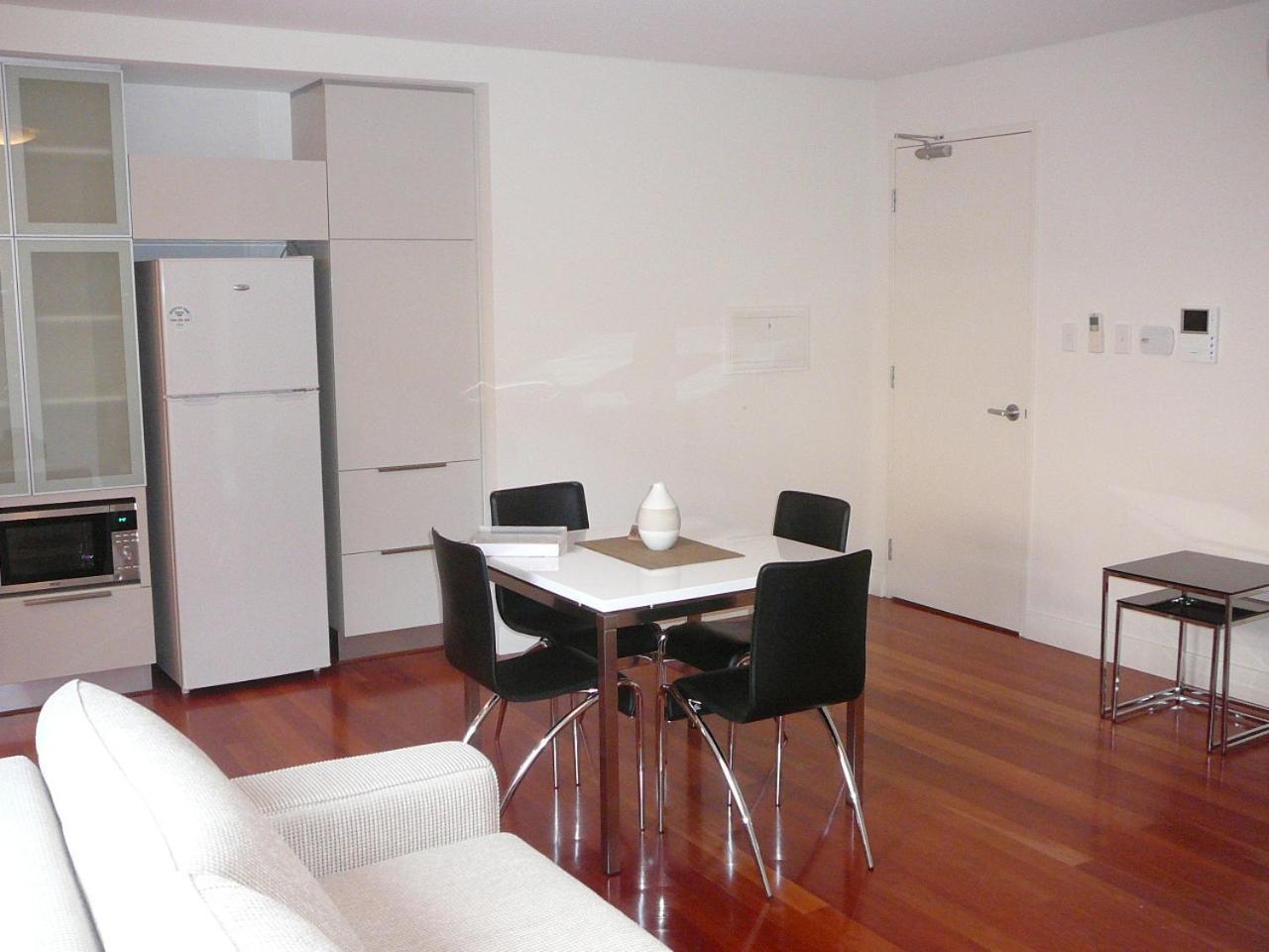 Parklane Apartments Fremantle Buitenkant foto